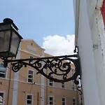 Apartment Way To Castle -